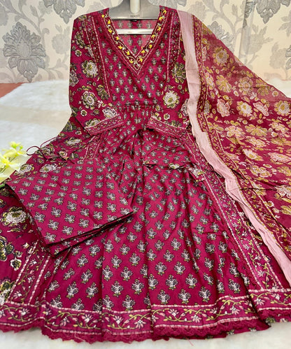 Styilsh Cotton Marron Kura With Pant & Dupatta