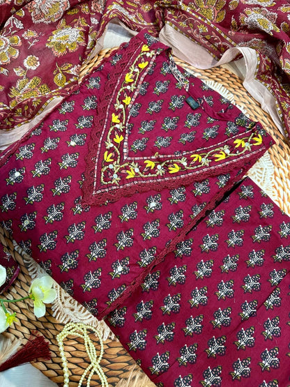 Styilsh Cotton Marron Kura With Pant & Dupatta